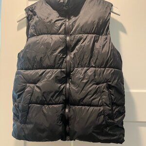 Old Navy Charcoal Puffer Vest